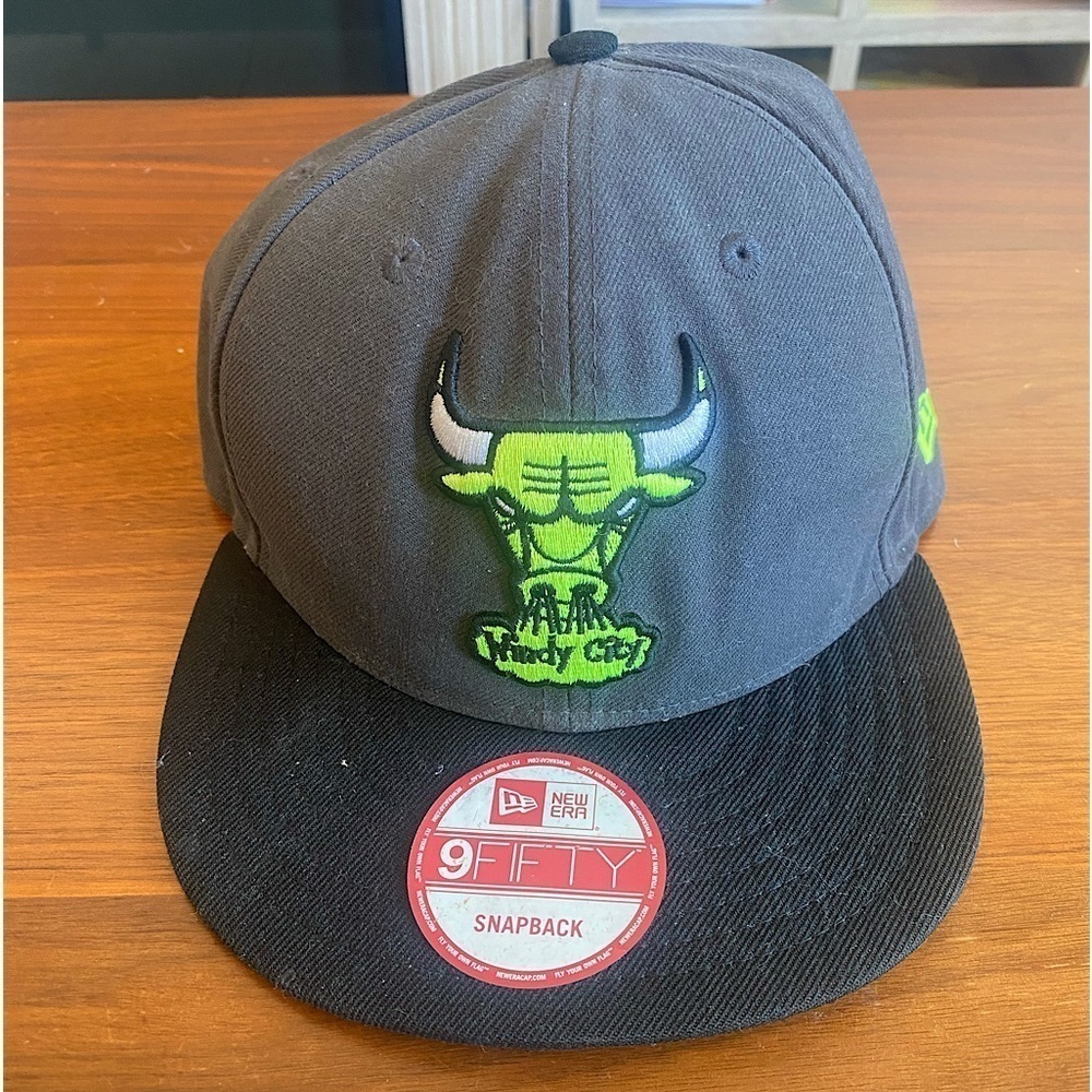 Hardwood Classics New Era Chicago Bulls Windy City Snapback Hat